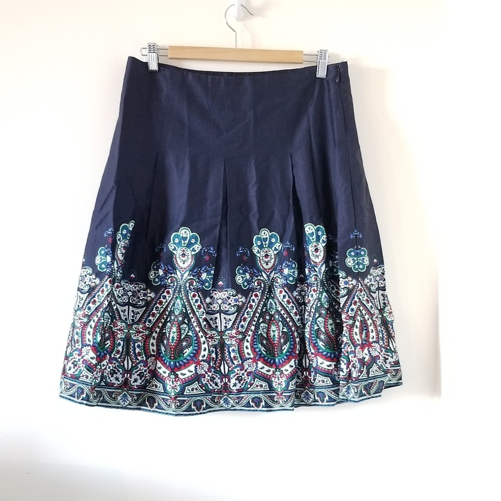 NWOT Floral navy printed bohemian flare fall skirt